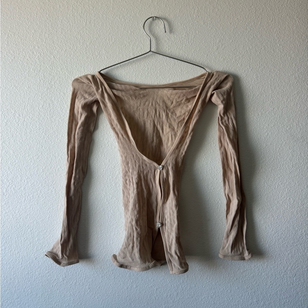 Poster girl layering top